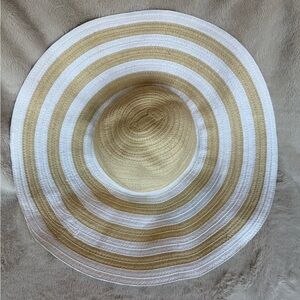 Vera Bradley Tan and White Striped Hat